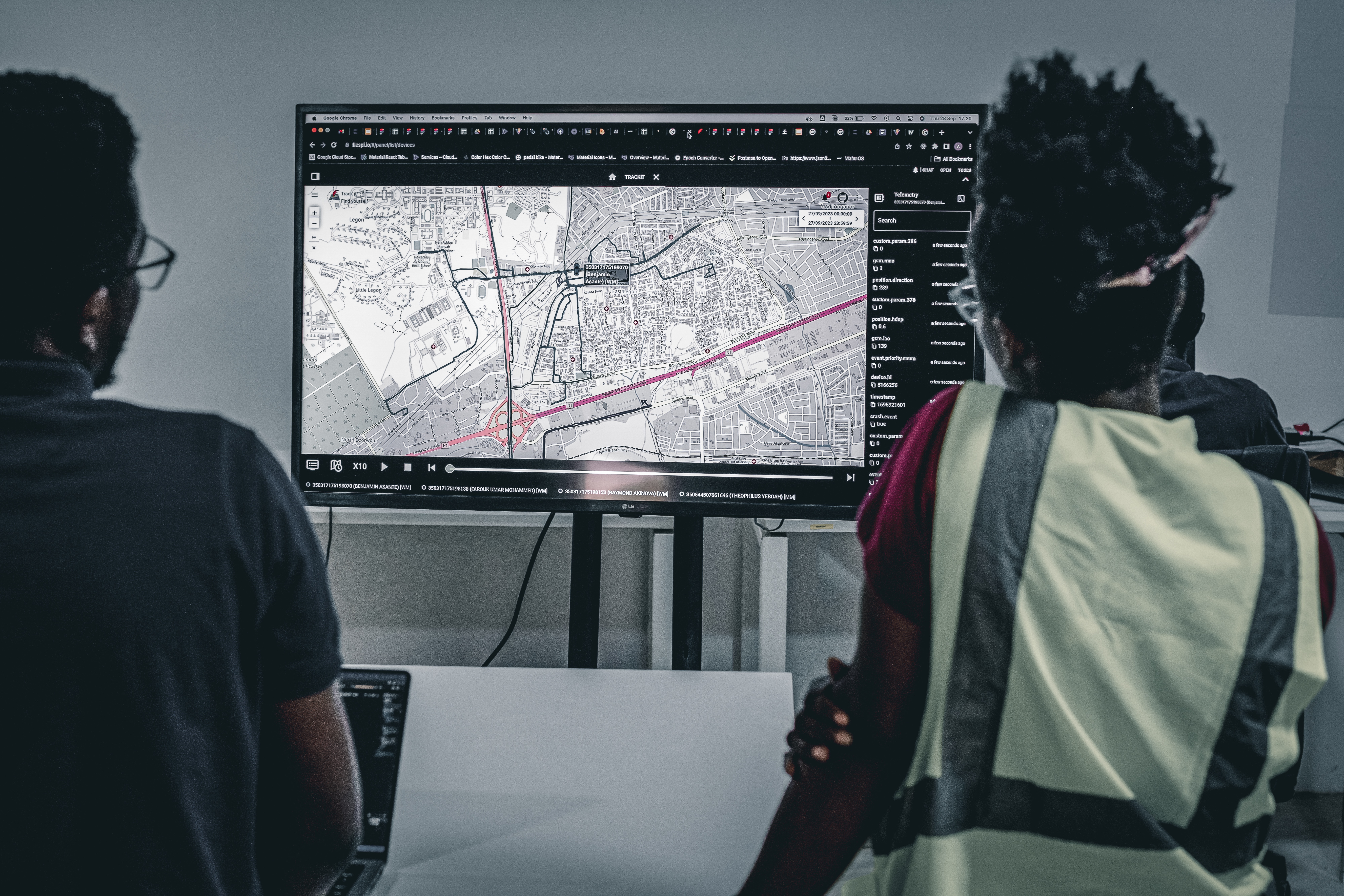 Wahu team reviewing live telematics — ride traces and per-device data on the operations dashboard